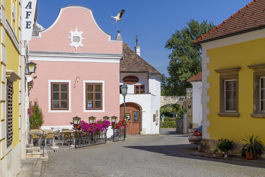 Unser Rosa Haus Fuer Sie رست الغرفة الصورة